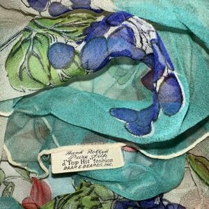 Top Hit Vintage Fashion Baar & Beards Hand Rolled Shortie Scarf Pure Silk Grapes